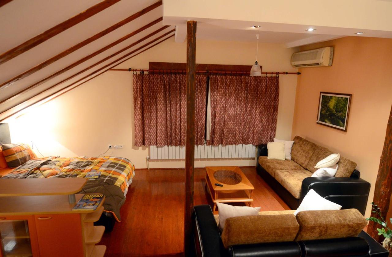Accommodation Adriatic Inn スコピエ エクステリア 写真