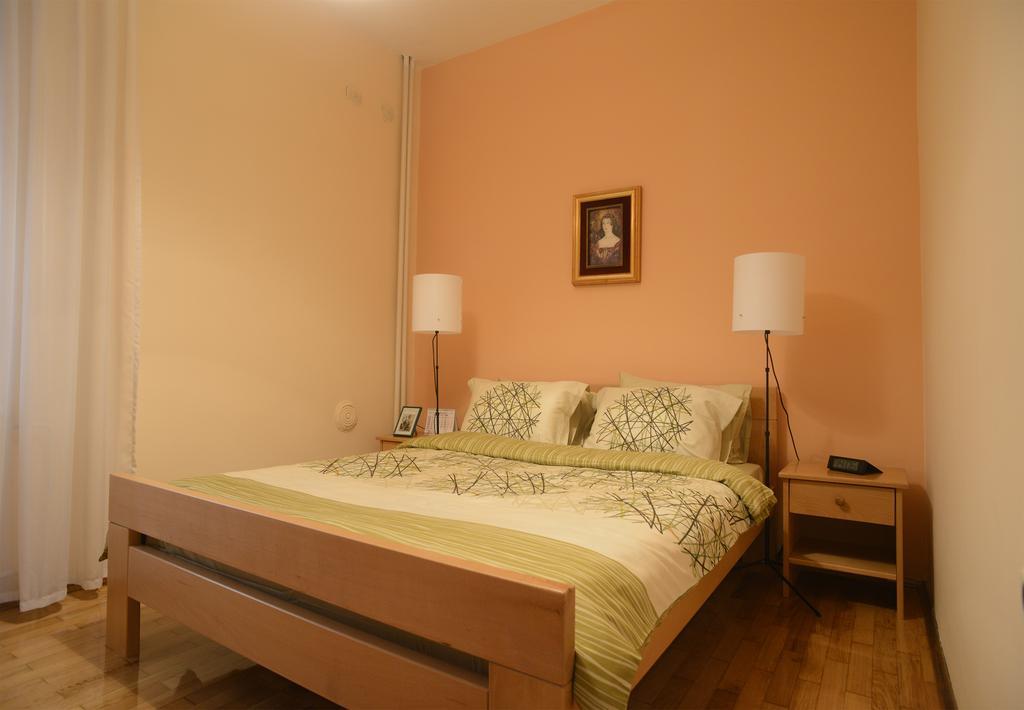 Accommodation Adriatic Inn スコピエ エクステリア 写真